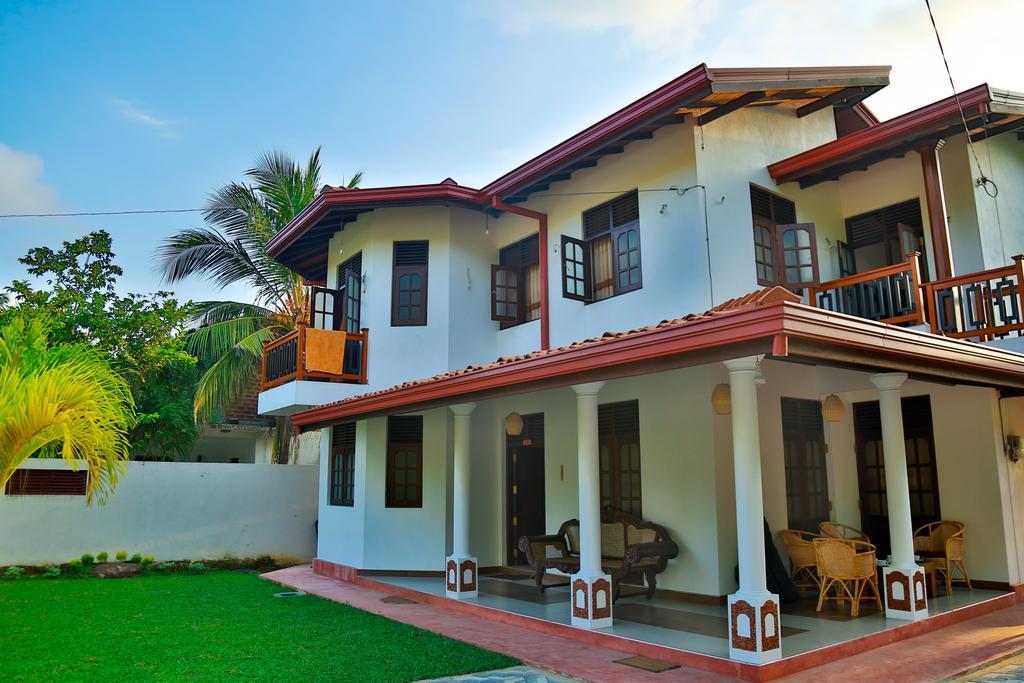 4 S Villa Tangalle Bagian luar foto
